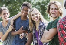 How the male and female sexual roles differ